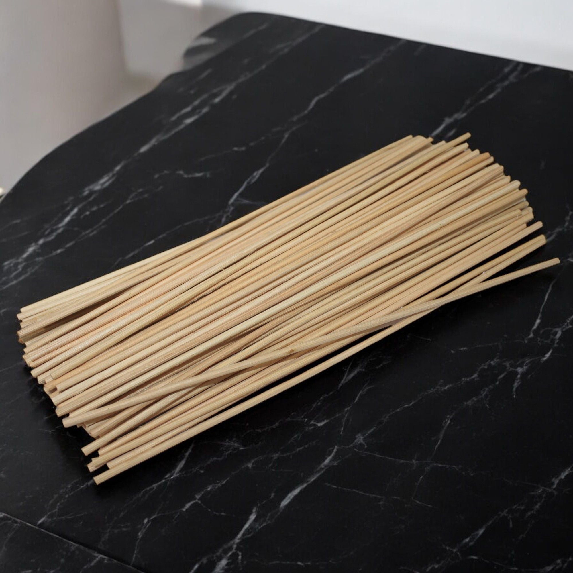 Pack of 2mm Reed Diffuser Sticks with Approx 100 Sticks for Fragrance