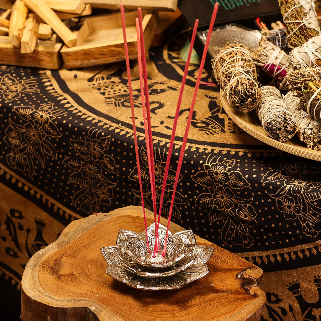 Tri Flower Lotus Flower Incense Holder with Elegant Design