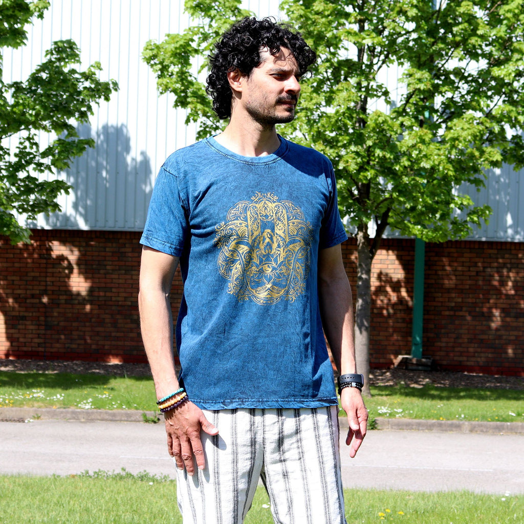 Nomad Sari Stonewashed Cotton T Shirt with Hamsa Design in Blue