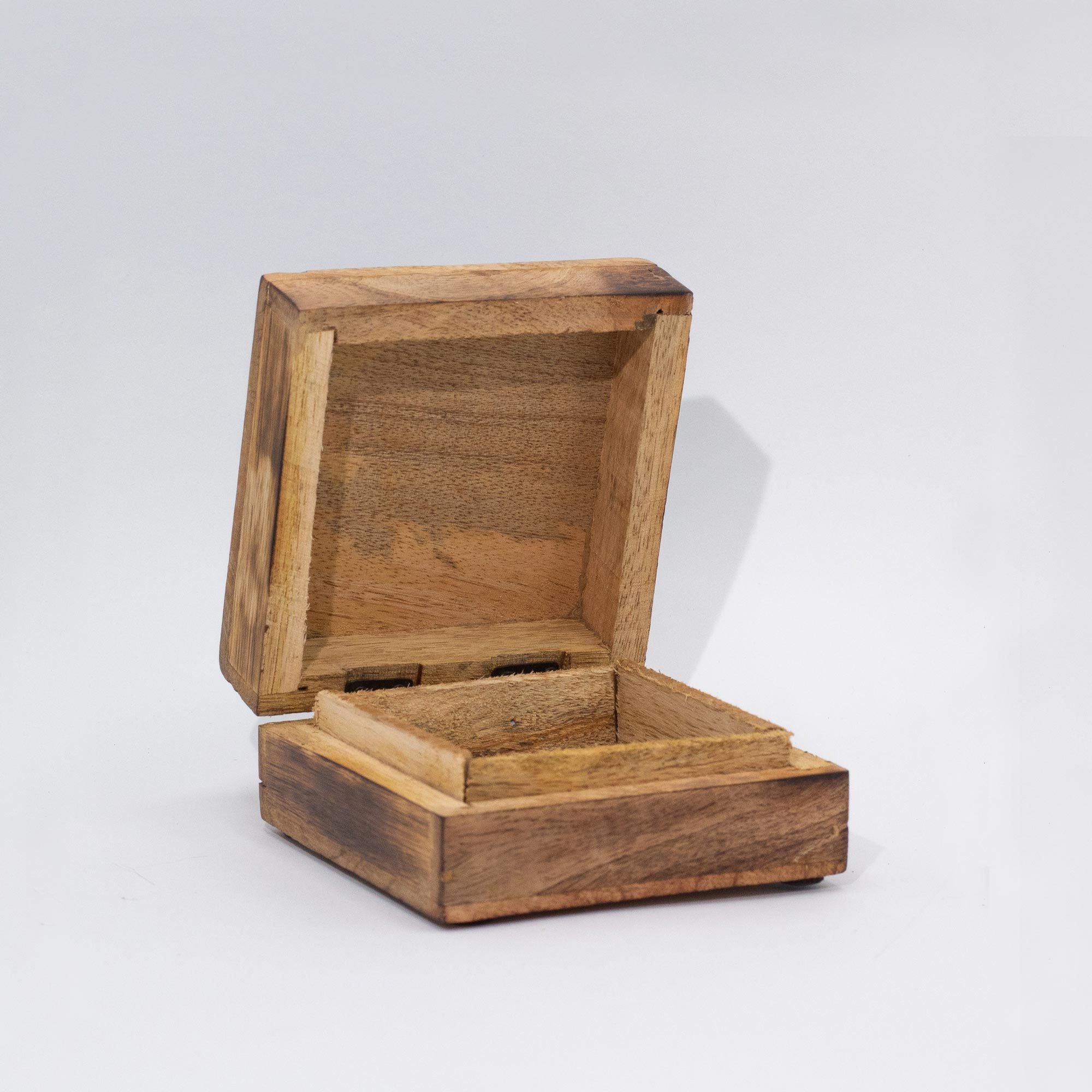 Hop Hare Small Enameled Square Box with Wolf & Moon Design