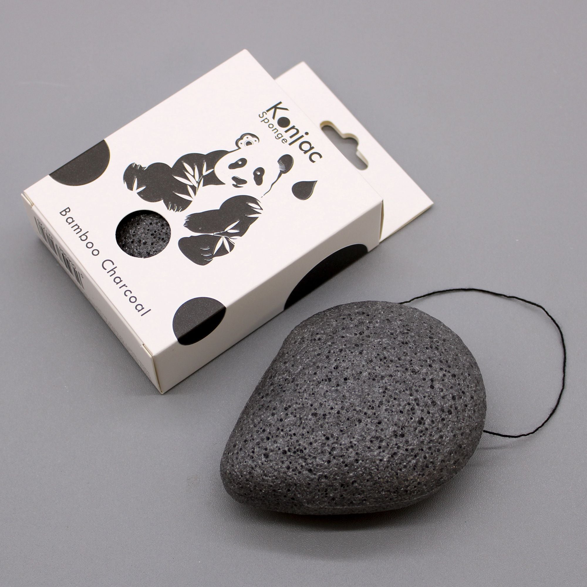 Teardrop Konjac Sponge with Bamboo Charcoal for Skin Cleansing