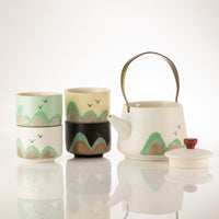 Thousand Miles - Tea Set - Four Cups - Ceremonial Cloth & Bamboo Grip