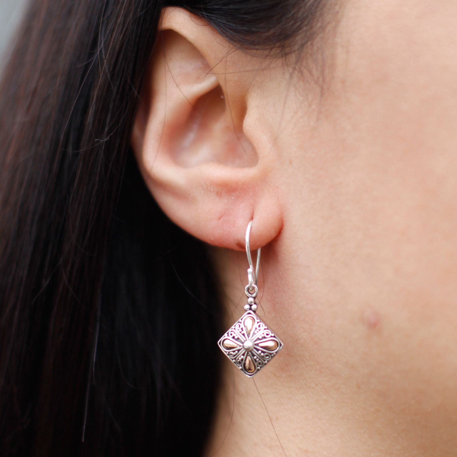 Stunning Silver and Gold Square Drop Earrings for Stylish Occasions