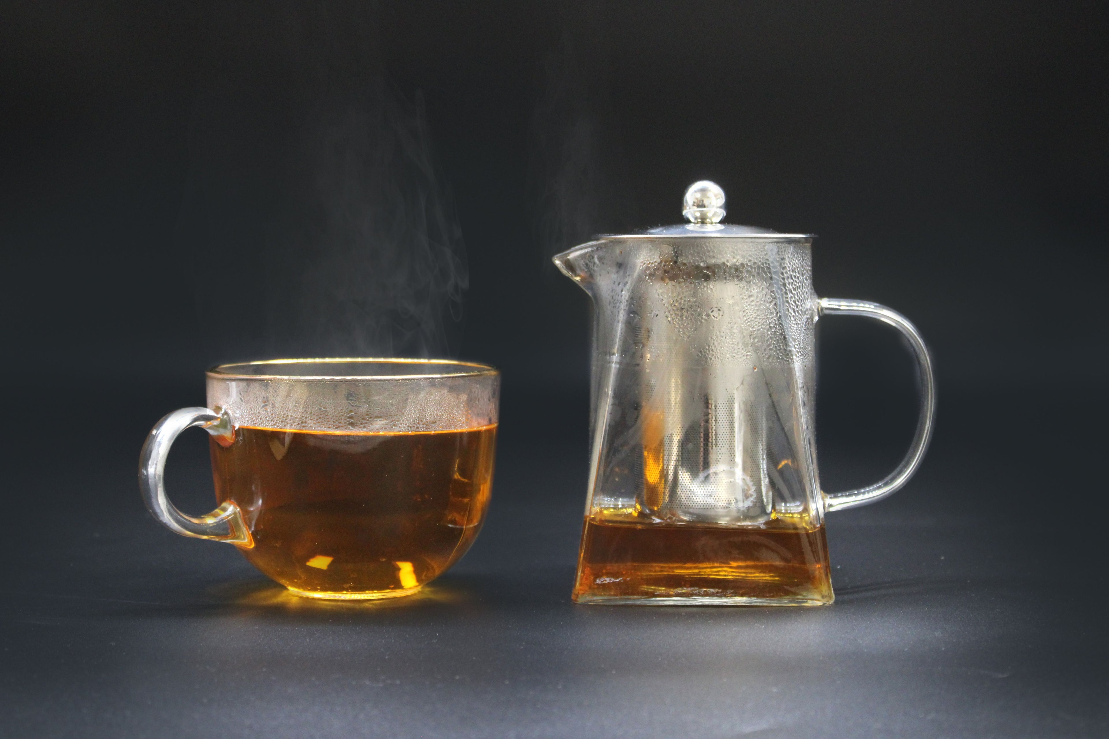 Glass Infuser Teapot in Tower Shape with 750ml Capacity