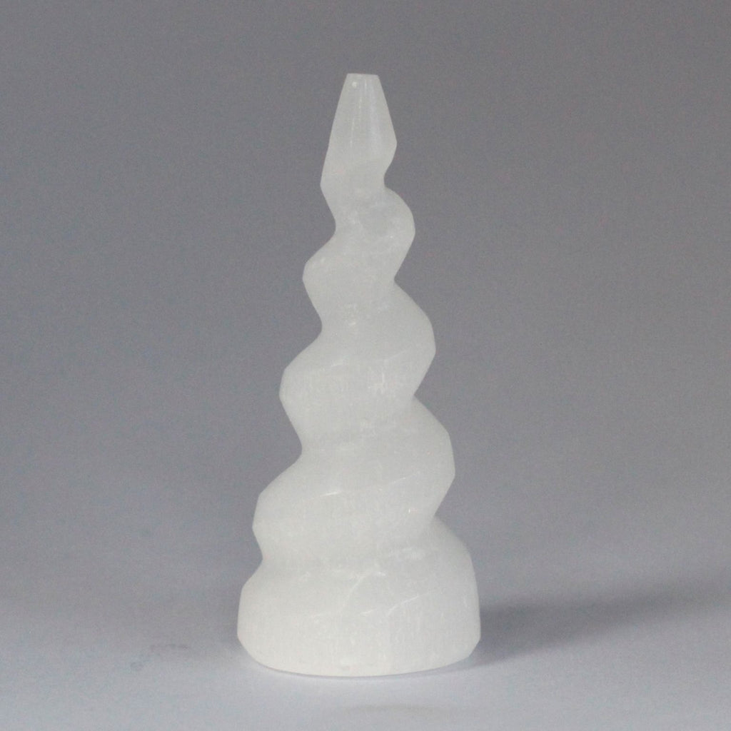 Selenite Spiral Unicorn Horn Tower Unique 10 cm Crystal Decor