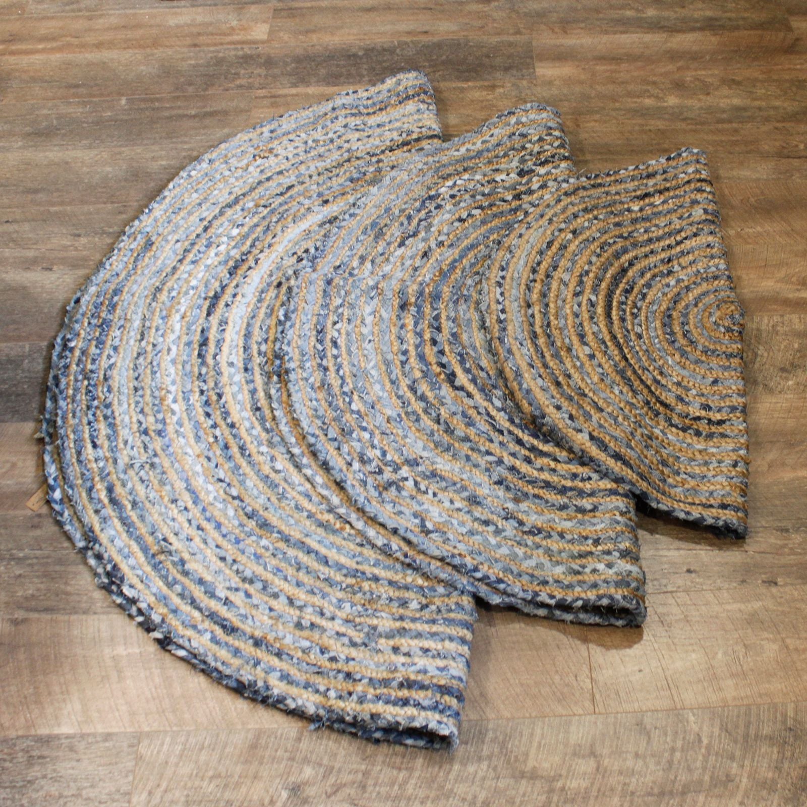 Round Jute and Recycled Denim Rug 90 cm for Stylish Home Decor