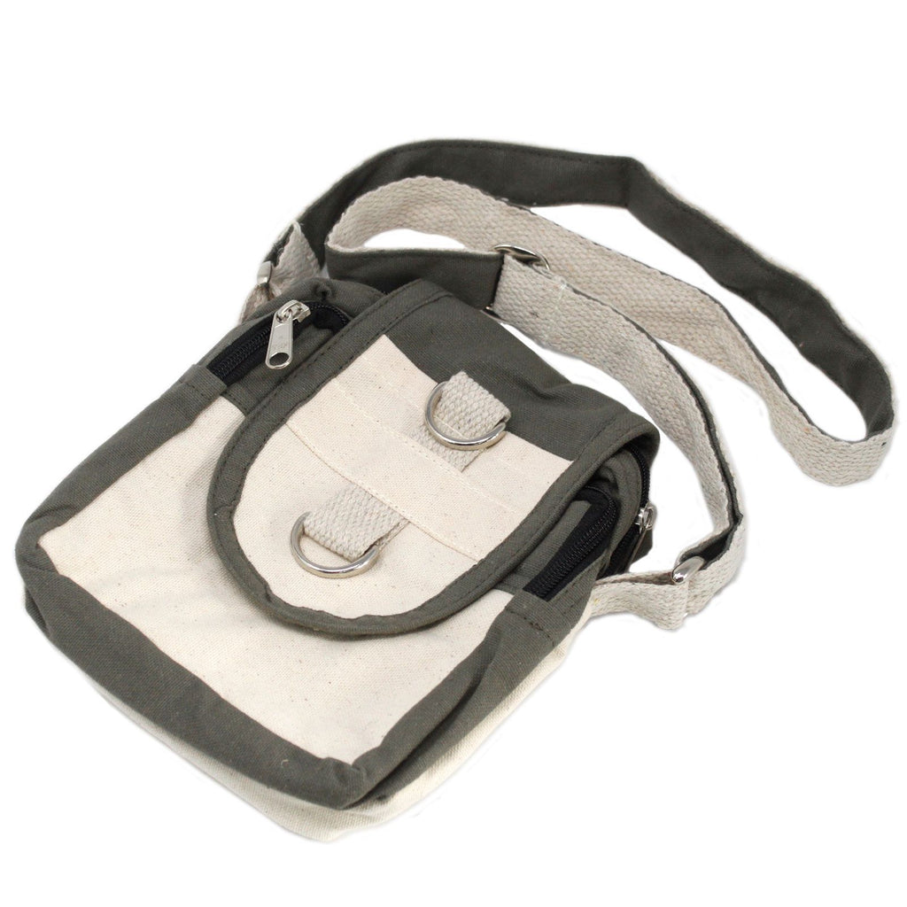 Natural Travel Bag in Charcoal Stylish and Functional Design
