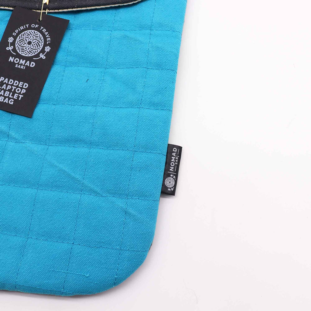 Terrific Turquoise Laptop Padded Pouch for Everyday Travel