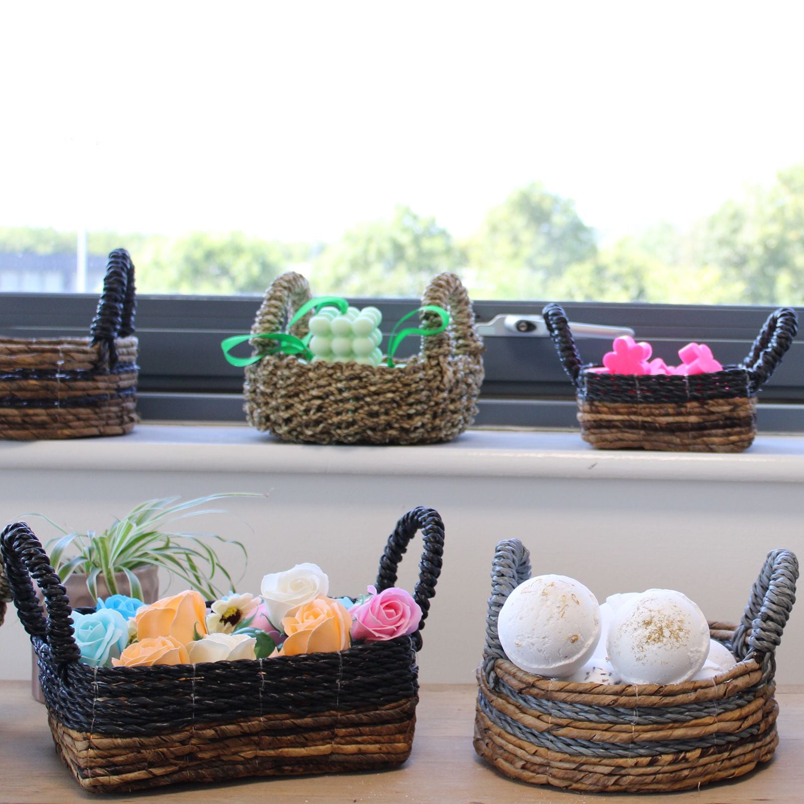Banana Leaf & Abu Abu Raffia Basket Set of 2 for Home Storage