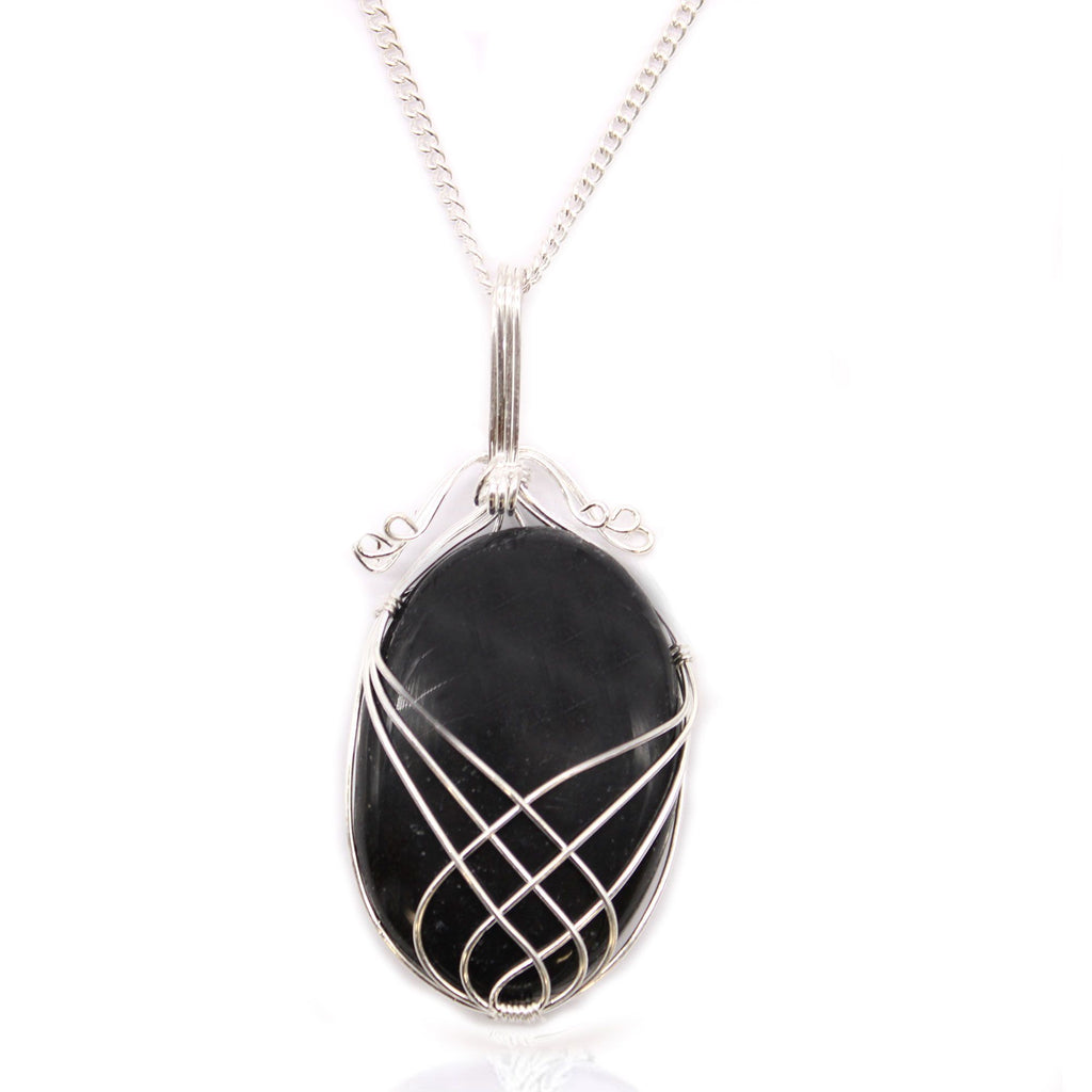 Swirl Wrapped Gemstone Necklace with Black Onyx Design