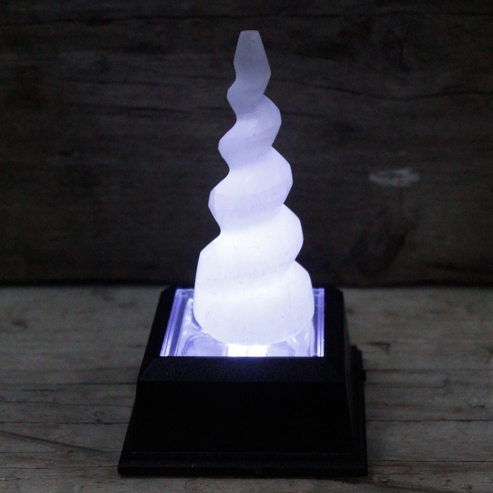 Selenite Spiral Unicorn Horn Tower Unique 10 cm Crystal Decor