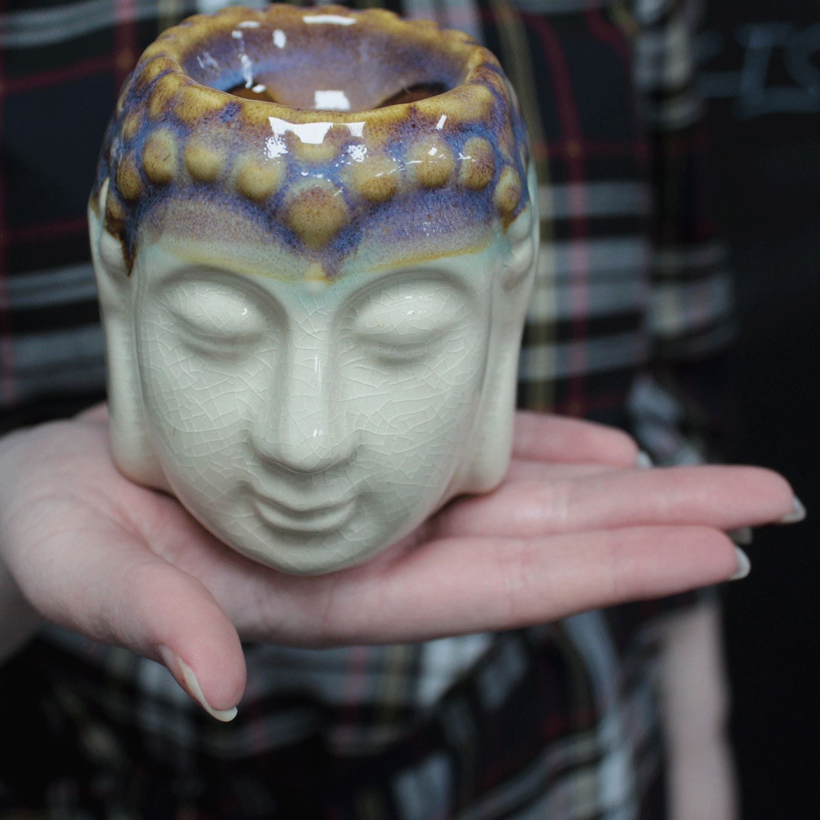 Buddha Oil Burner in Ivory and Mint for Fragrance and Decor