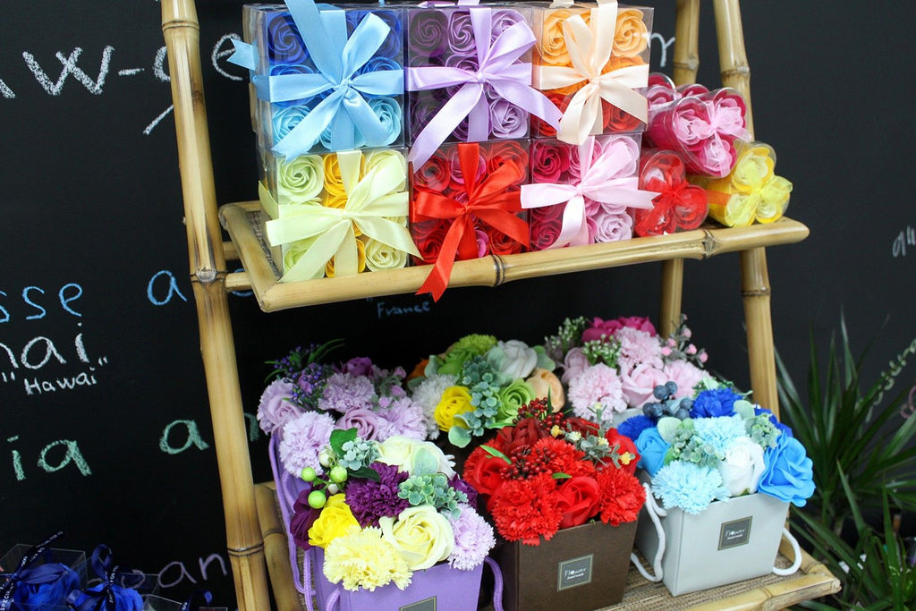 Set of 3 Soap Flower Heart Box with Lavender Roses for Gifting