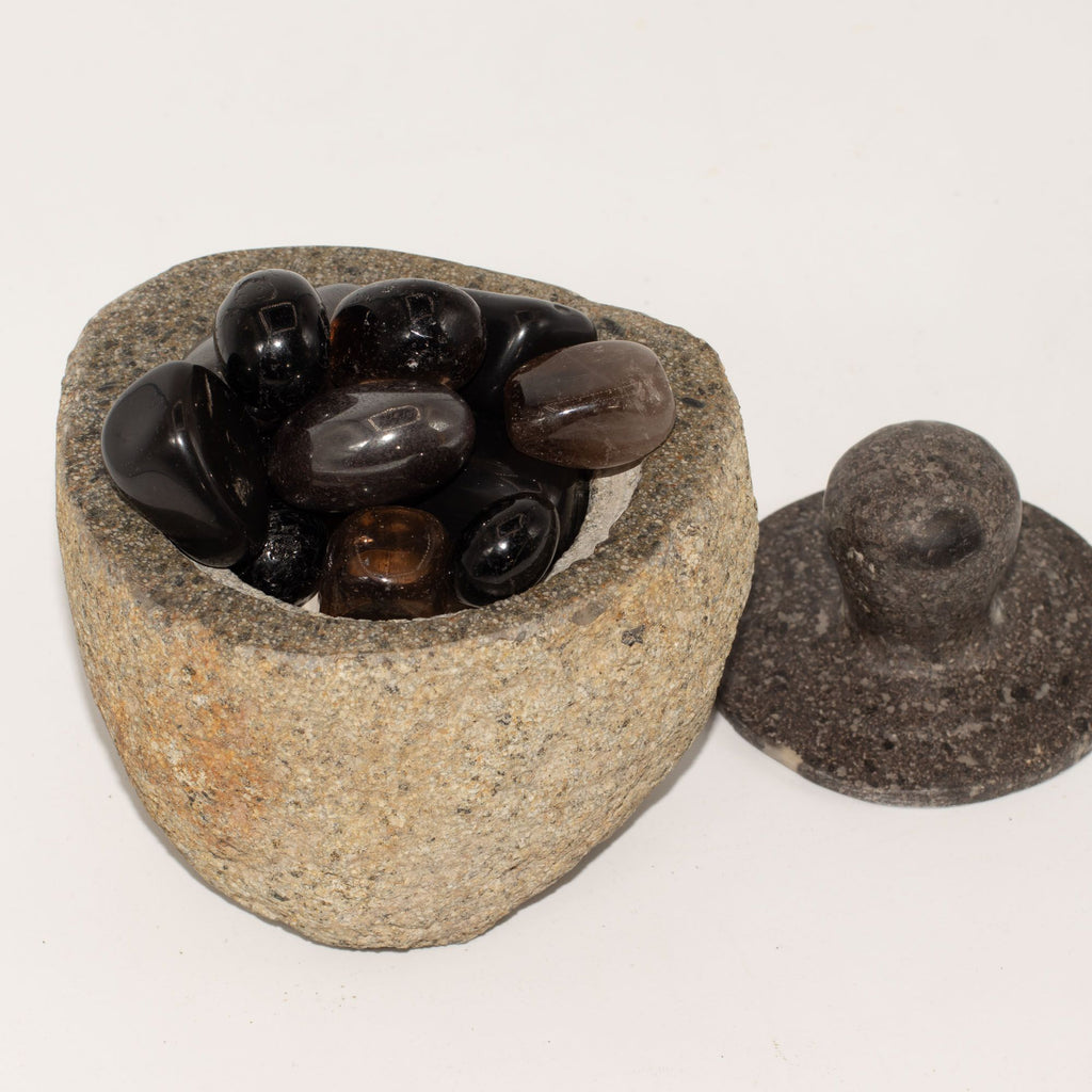 Natural Riverstone Grounding Pot Medium for Stylish Décor Storage