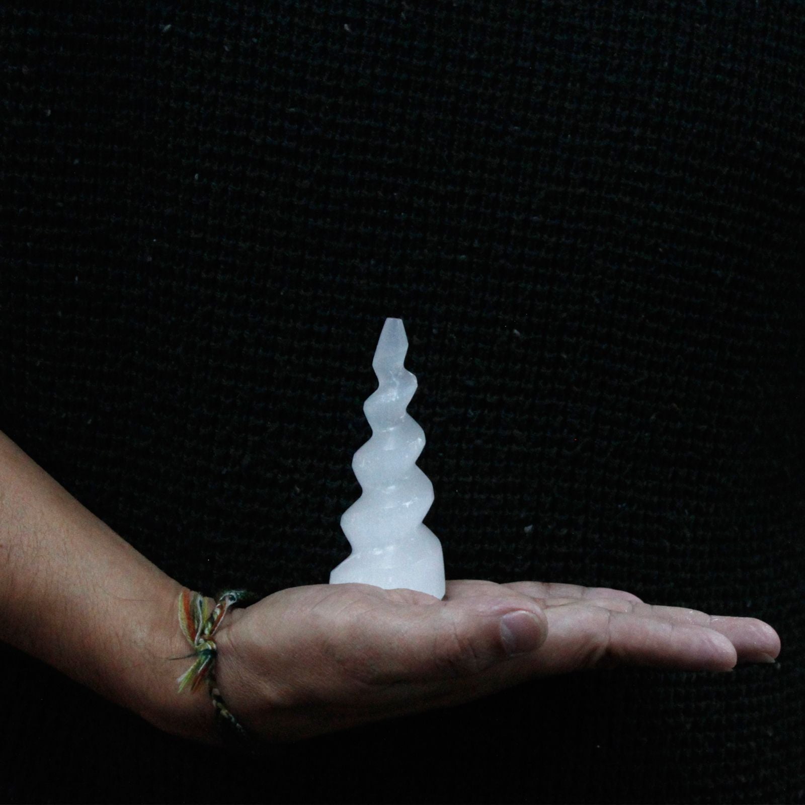 Selenite Spiral Unicorn Horn Tower Unique 10 cm Crystal Decor