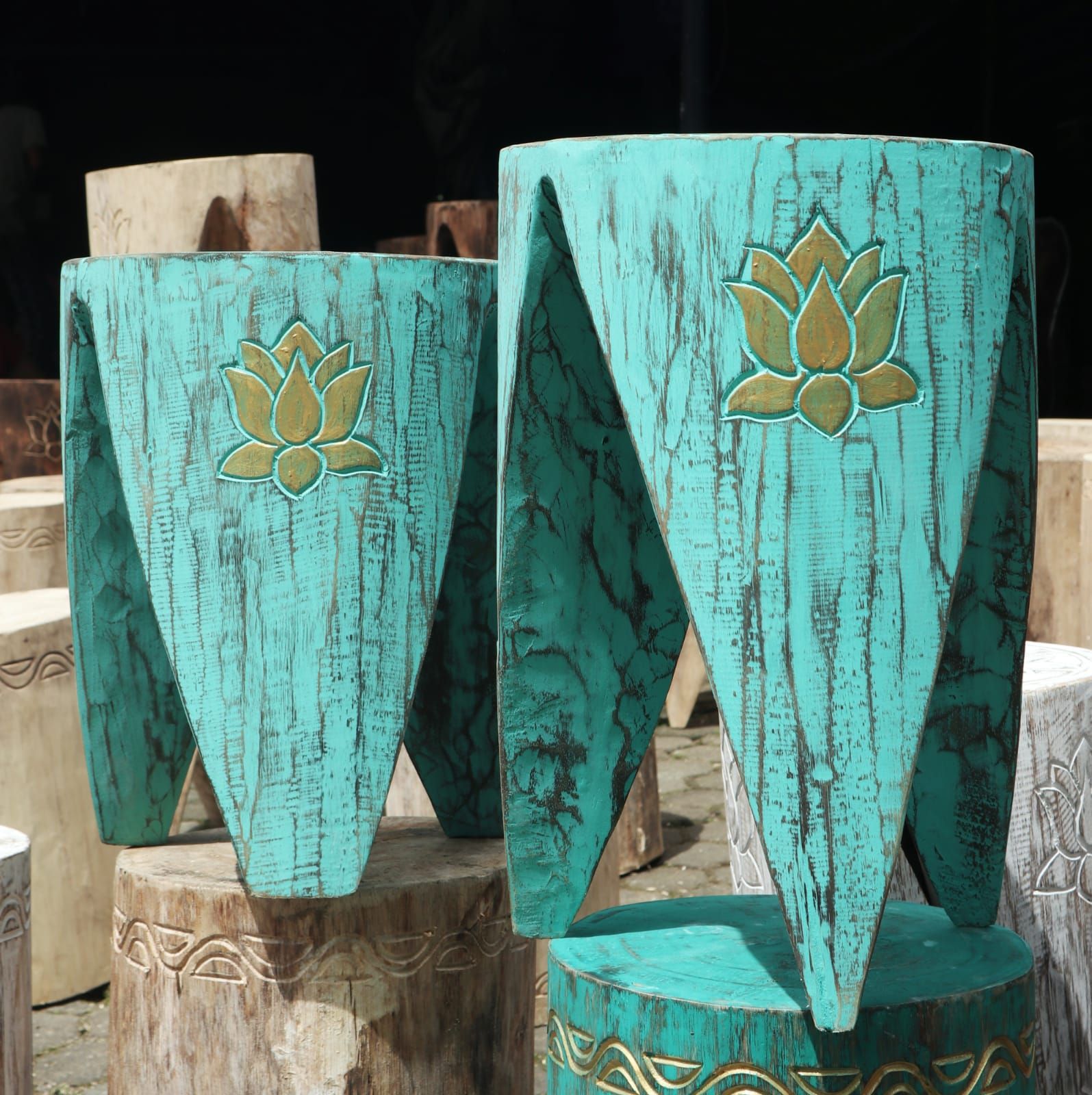 Interlocking Table Stool Set of 2 in Large Turquoise Colour