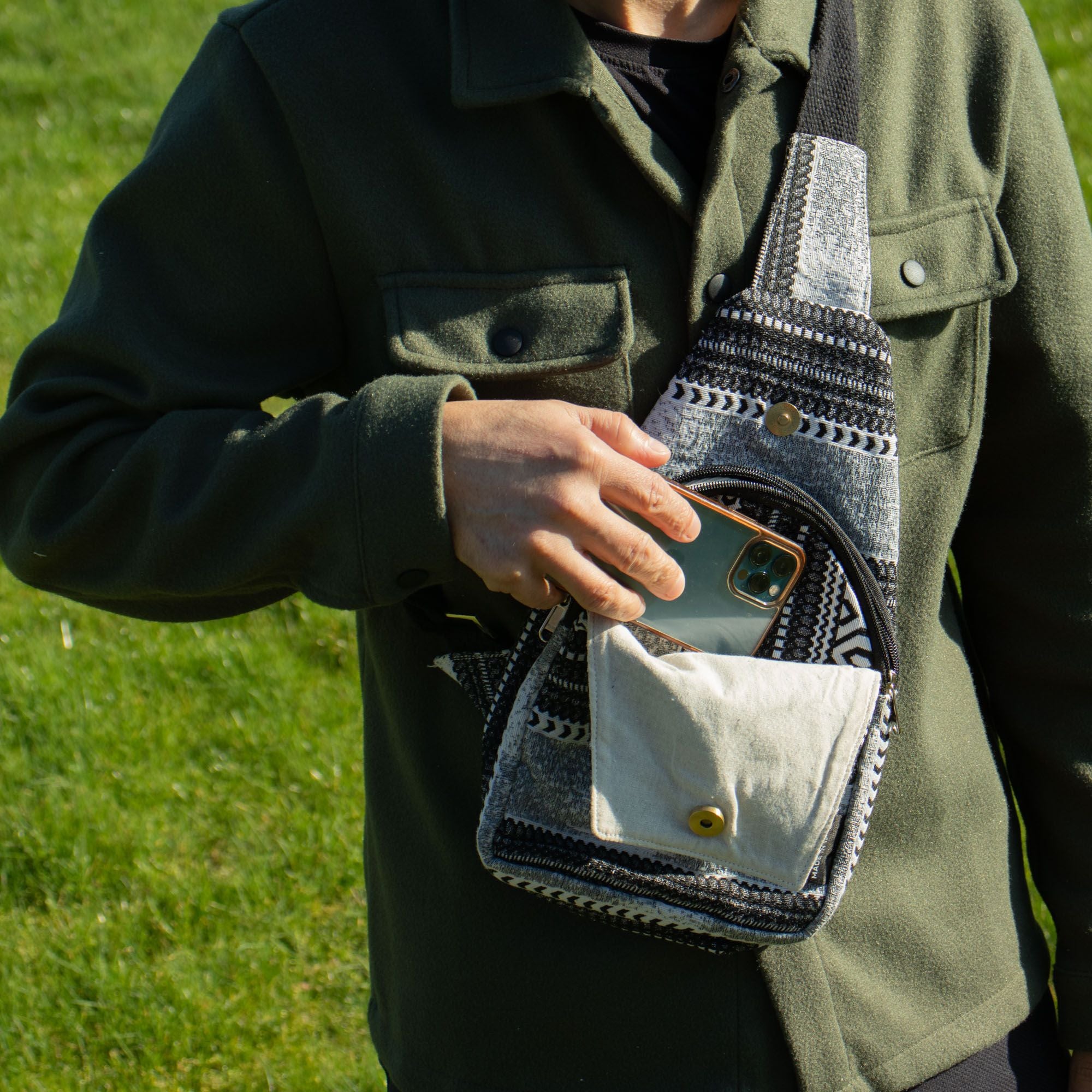 Nomad Sari Jacquard Natural Cross Bag with Urban Caravan Design