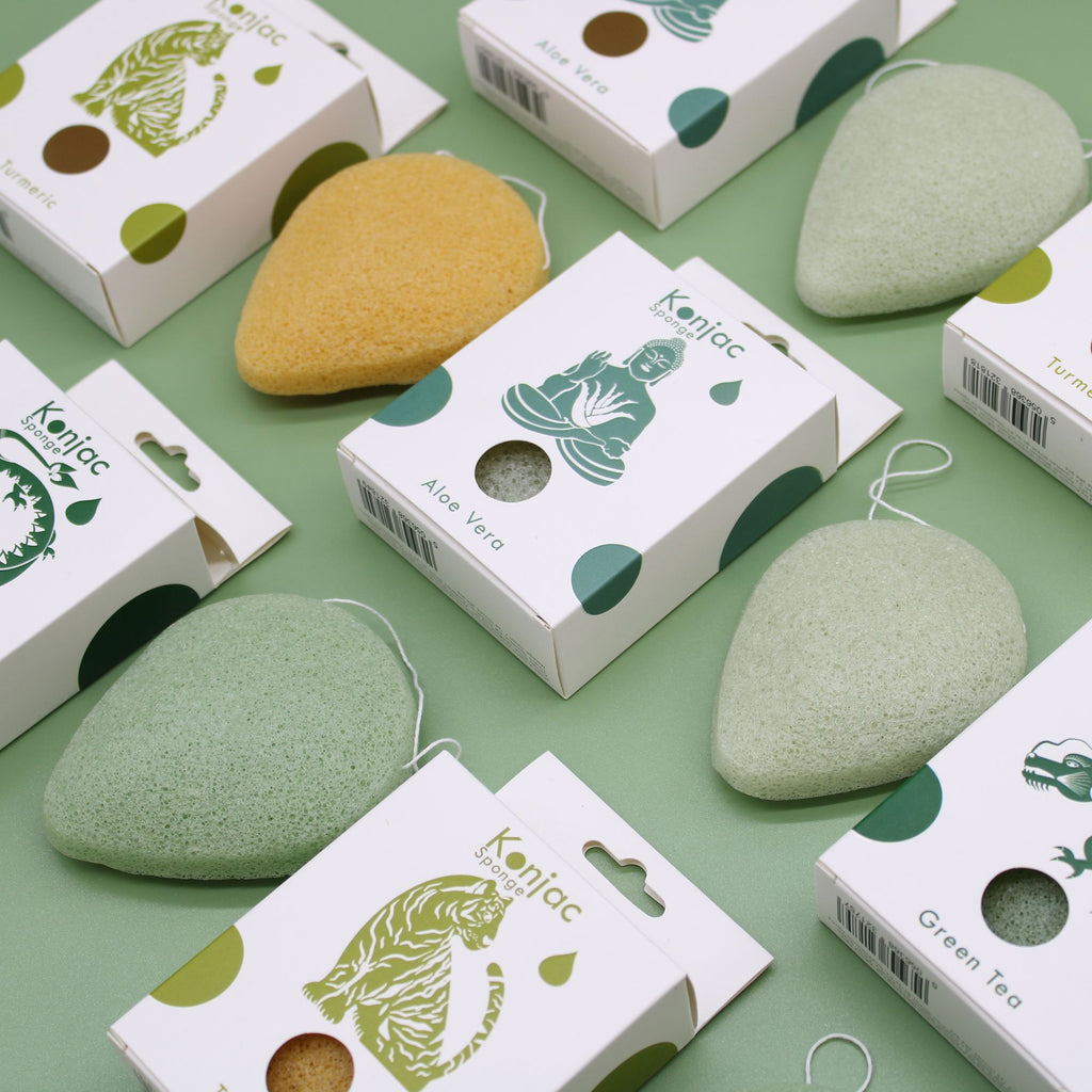 Teardrop Konjac Sponge with Turmeric for Anti Wrinkle Care