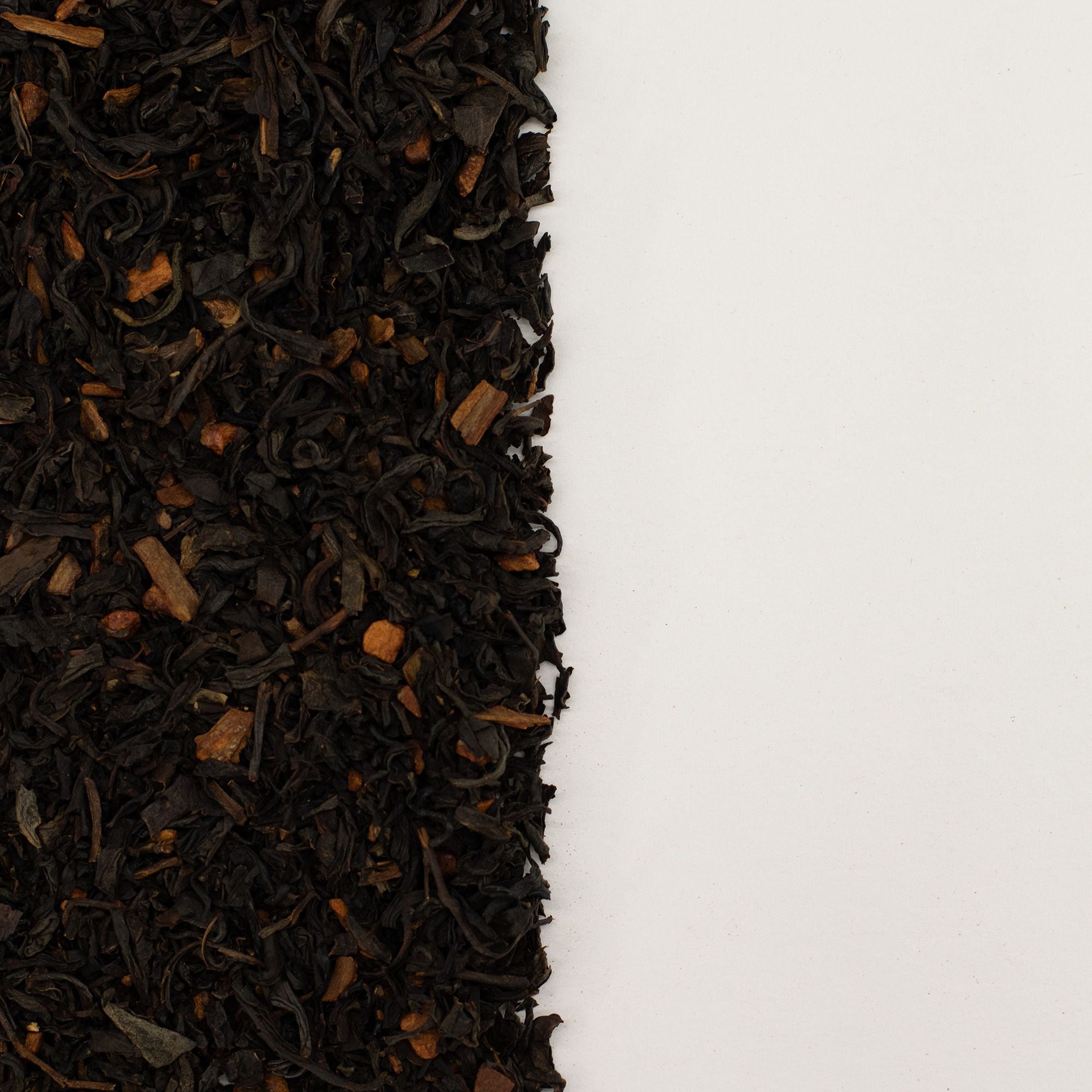 50g Cinnamon Black Tea for a Rich and Comforting Brew Experience