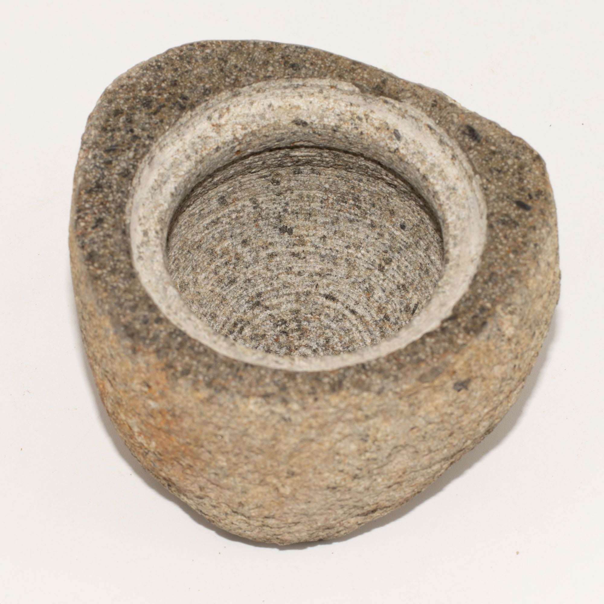 Natural Riverstone Grounding Pot Medium for Stylish Décor Storage