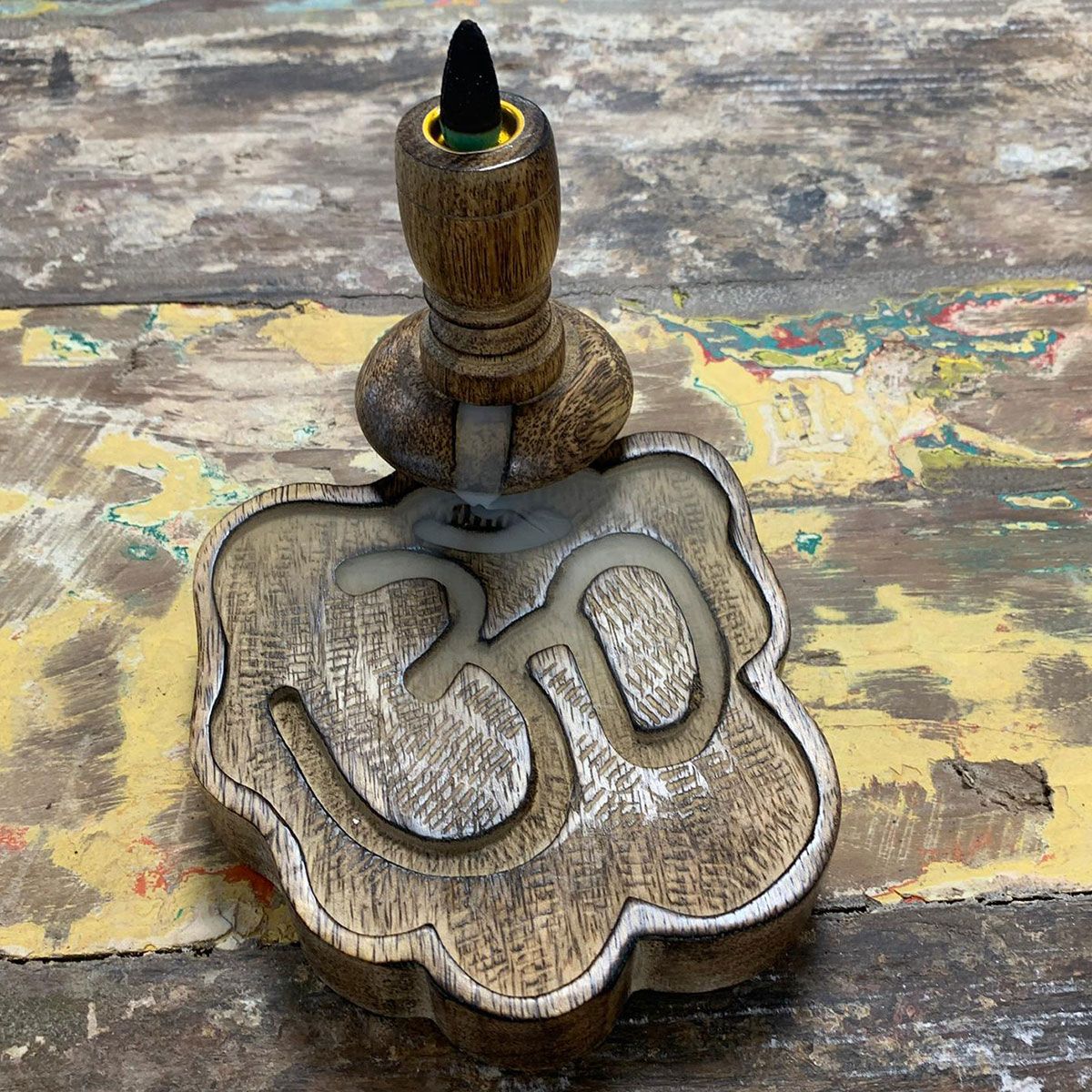 Small Mango Wood Backflow Burner Ohm for Unique Aromatic Experiences