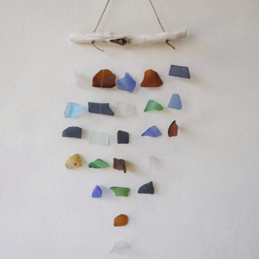 Simple Hanging Five Strings Wind Chimes in Multi Colour Design