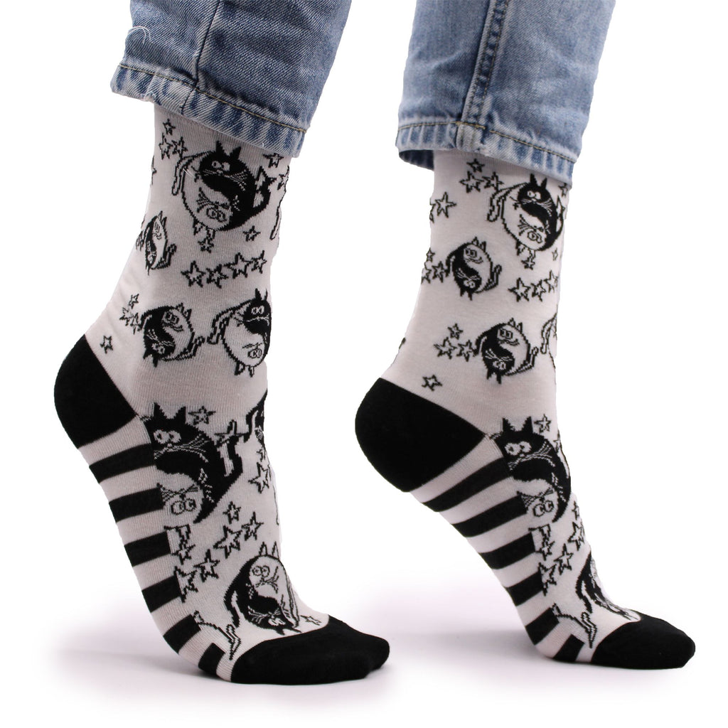 Hop Hare Bamboo Socks S/M Ying Yang Design for Ultimate Comfort