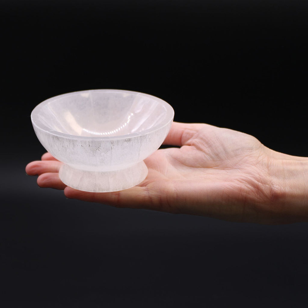 Selenite Ritual Bowl 10cm for Decorative and Spiritual Use