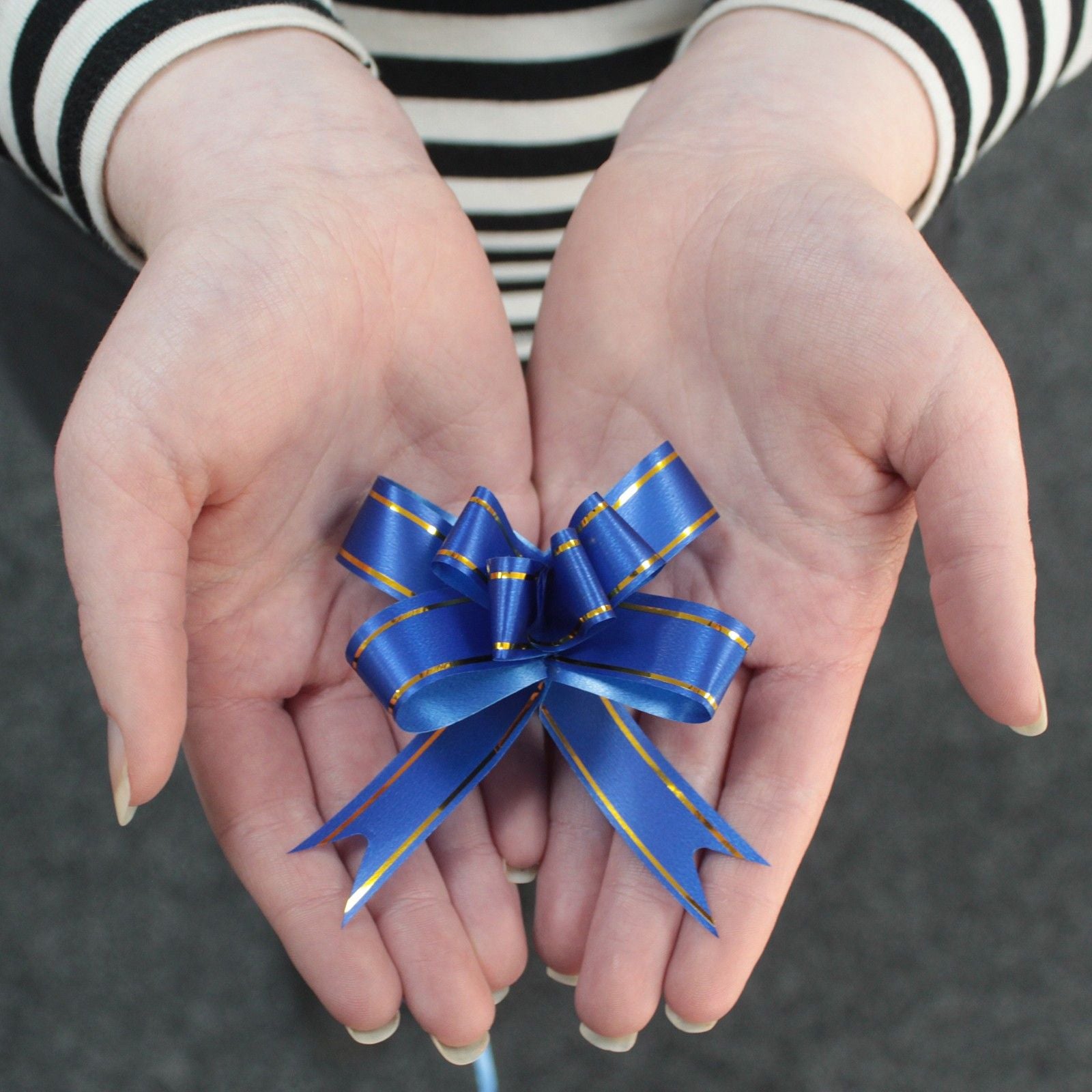 Mini Lavender Pull Bows for Effortless Gift Decoration Pack of 10