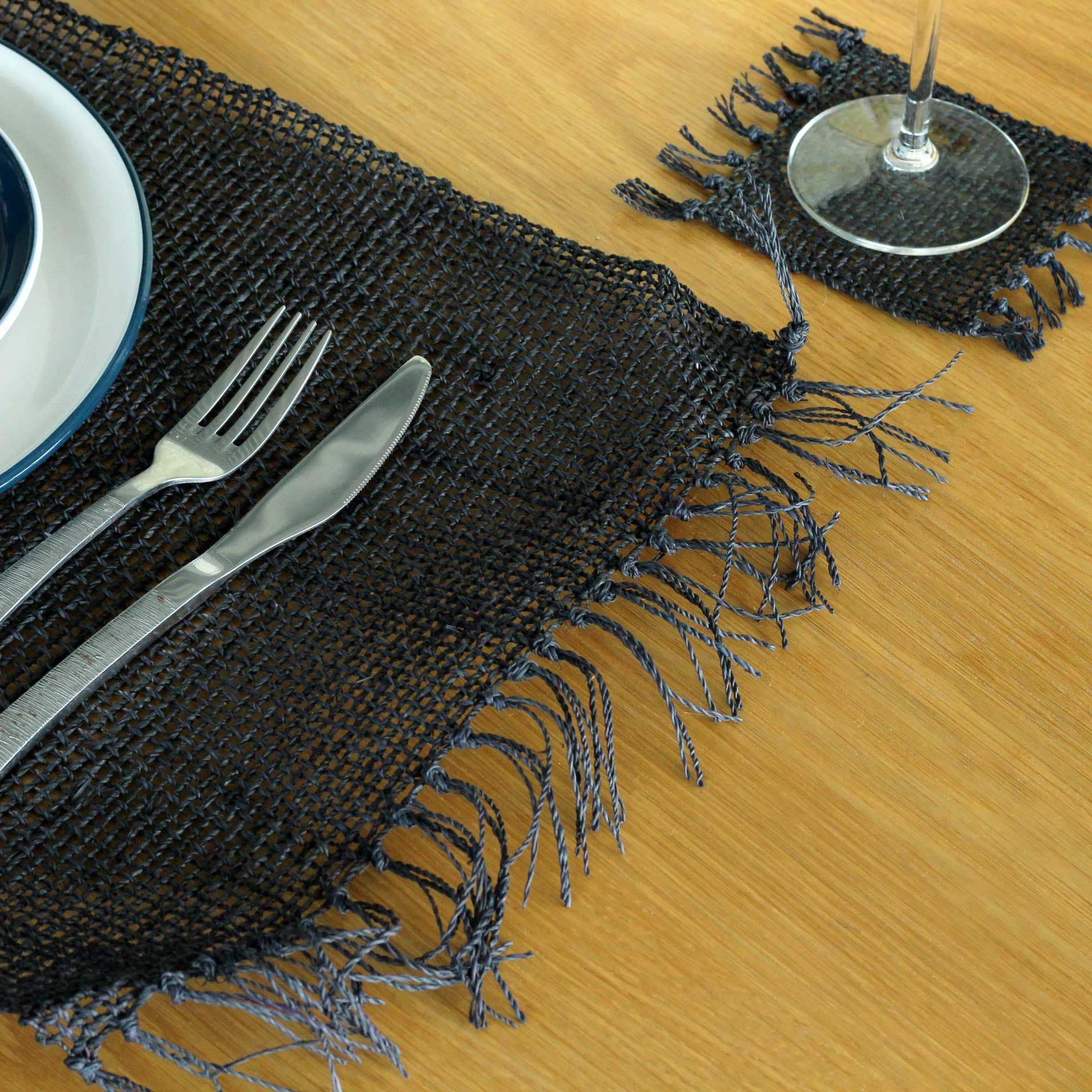 Seagrass Fringe Natural Placemat in Black for Modern Dining