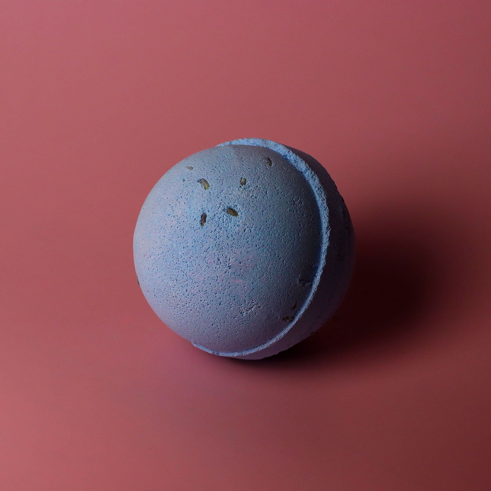 Set of 3 Lavender and Seeds Bath Bombs for Relaxing Soaks
