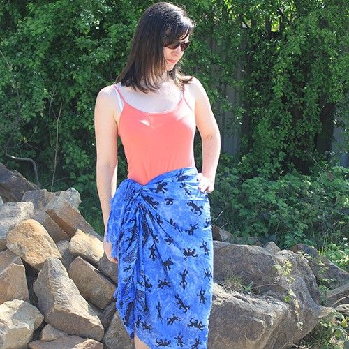 Bali Gecko Sarongs in Blue Stylish and Versatile Fashionable Scarves
