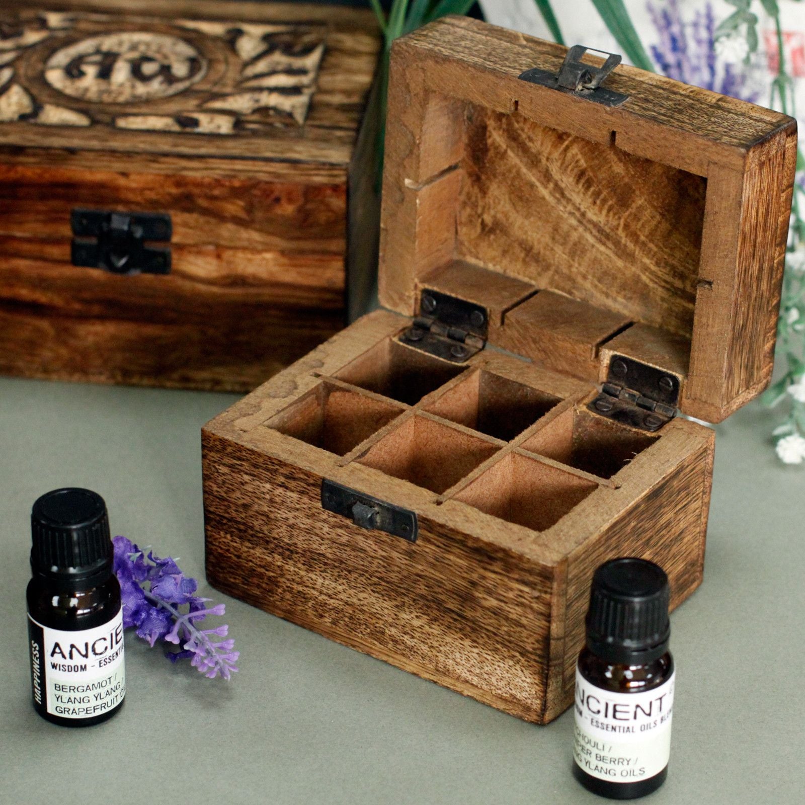 Mango Aromatherapy Box for 24 Essential Oil Bottles and Gifts